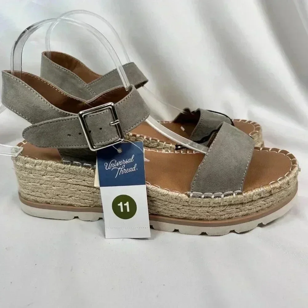 2/$30 Universal Thread Adea Wedge Size 11 Platform Sandal Casual Coastal Raffia